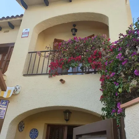 Lluna Bara Holiday home